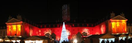 Son et lumières sur le Palais des Ducs. Son et lumières sur le Palais des Ducs.